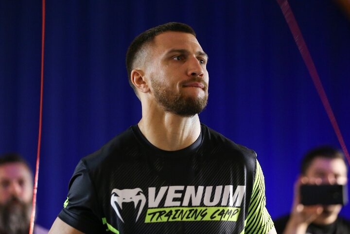 Василий Ломаченко