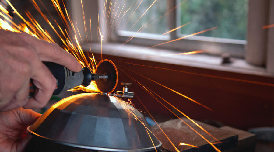    Почему нельзя переделывать блендер в гравер? Фото: по лицензии PxHere.com