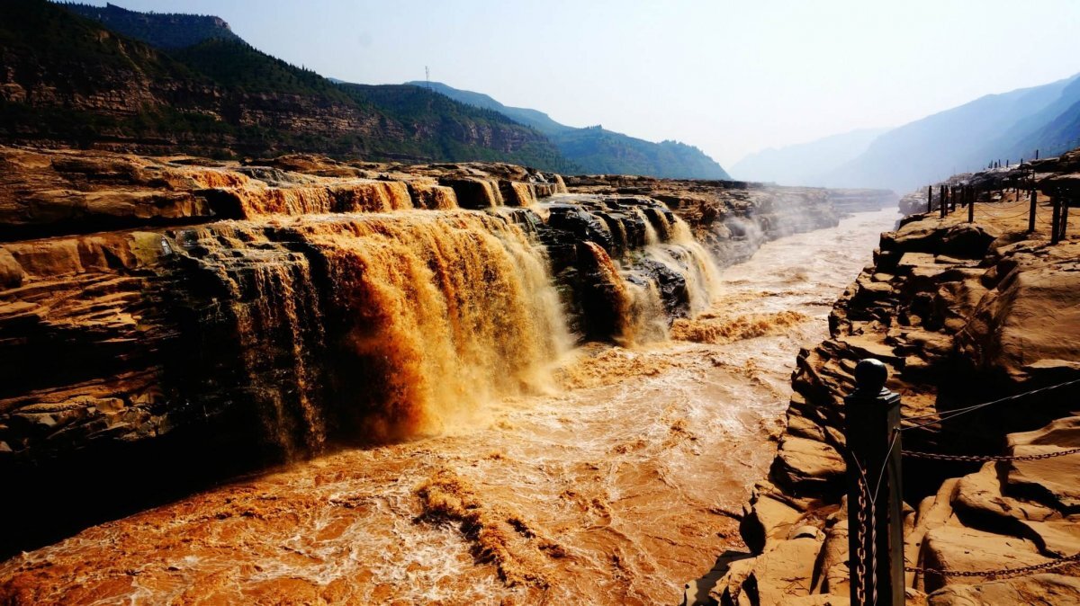 Желтое горе — китайская река Хуанхэ/ © baike.baidu.com