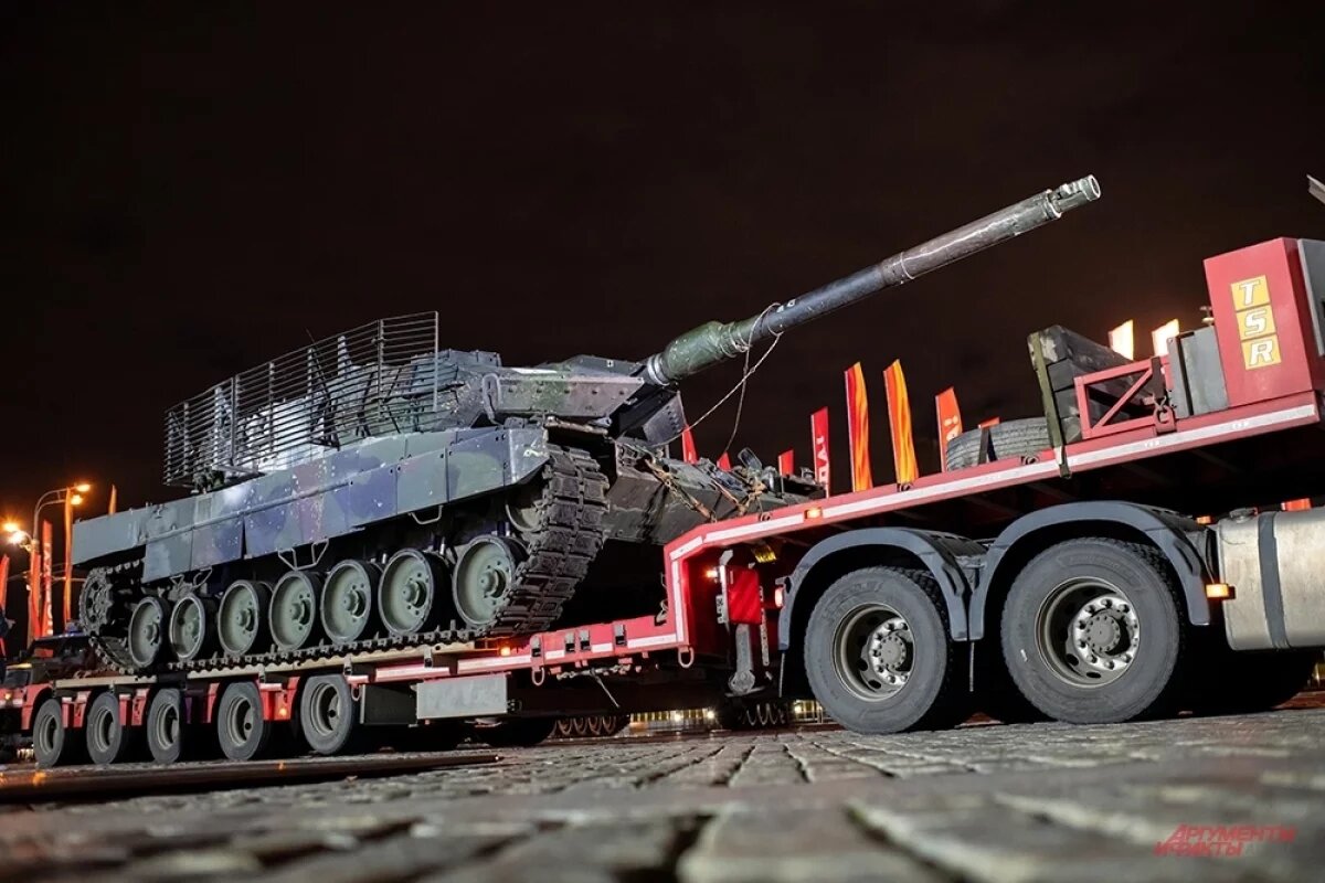    Трофейный немецкий танк Leopard 2.