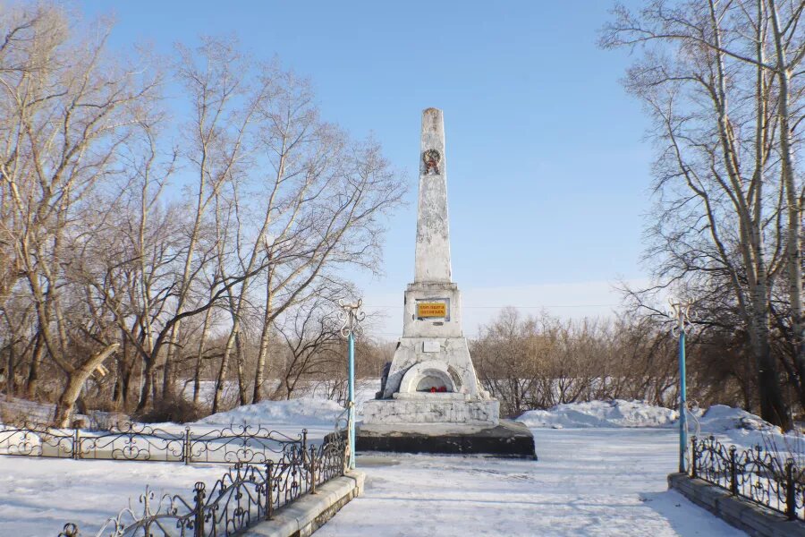 Сквер Фомченко Сергей Кулыгин, "БР"   📷