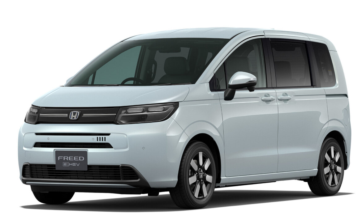 Новый дизайн Honda Freed