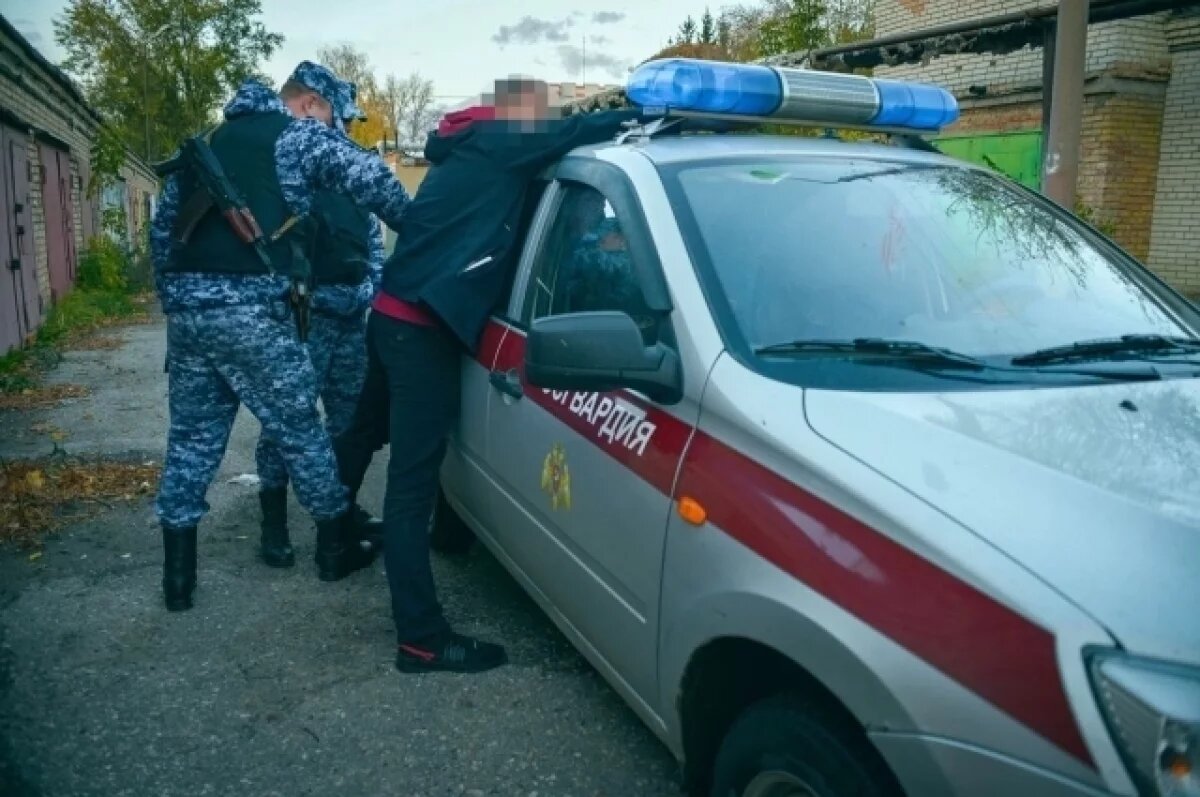 В Пензе задержан мужчина, укравший деньги у сводной сестры | АиФ-Пенза |  Дзен