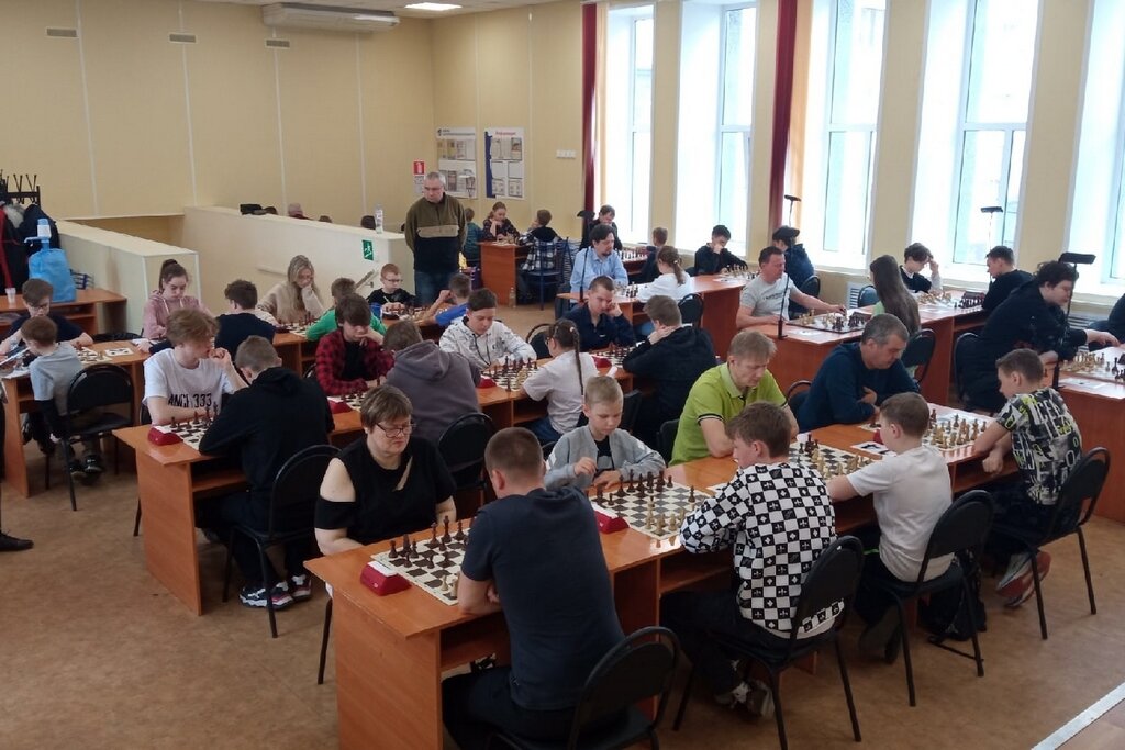    Соревнования прошли в Череповце 12 мая. За кубок города боролись 63 сильнейших шахматиста города