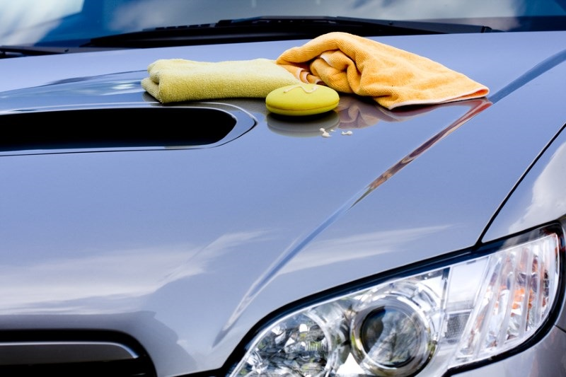 Лакокрасочное покрытие (ЛКП) вашего автомобиля является его внешним защитным слоем, придающим ему цвет, блеск и защищающим от внешних воздействий.