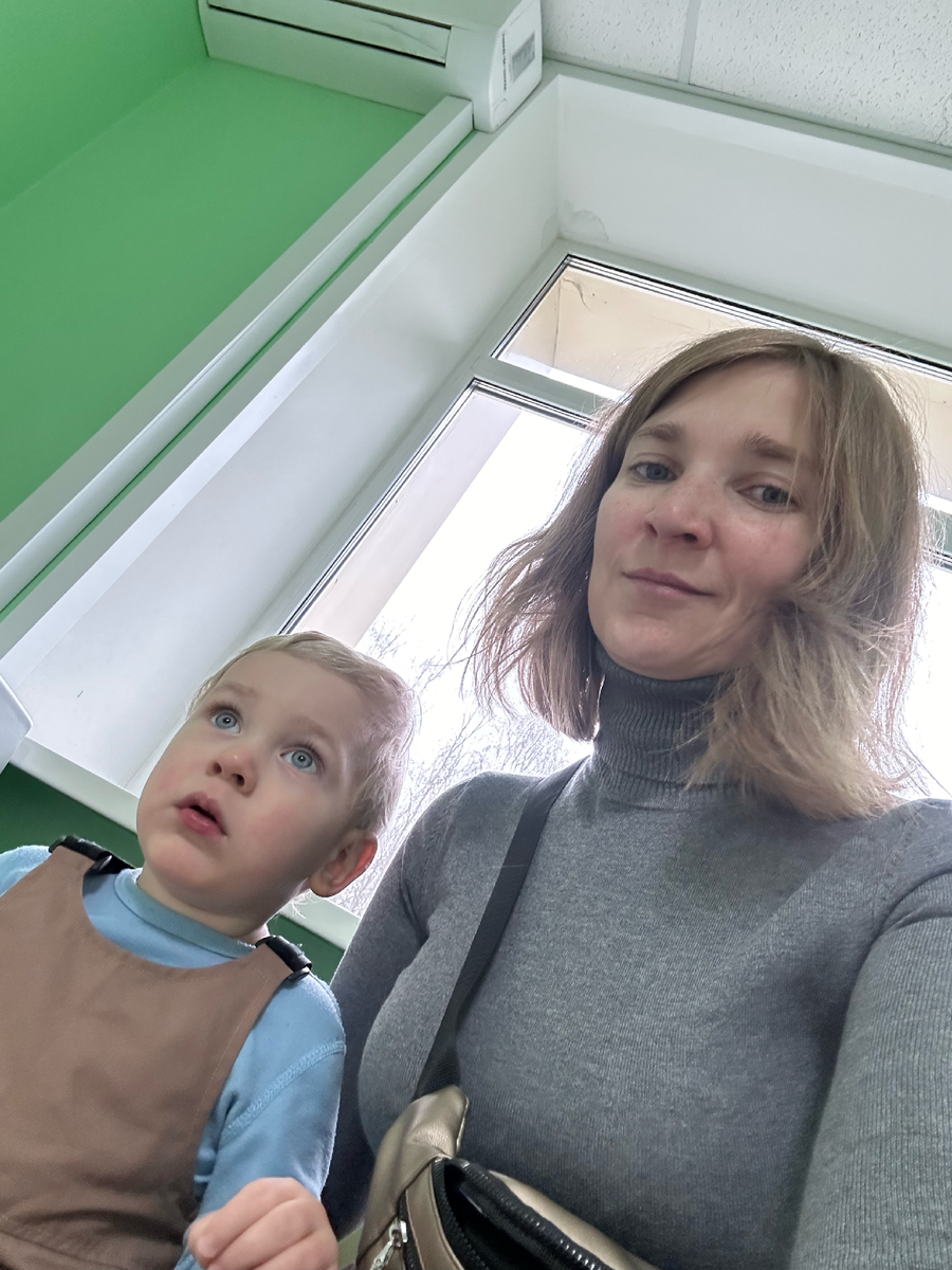 Тогда мы ходили в поликлинику только за прививками :)