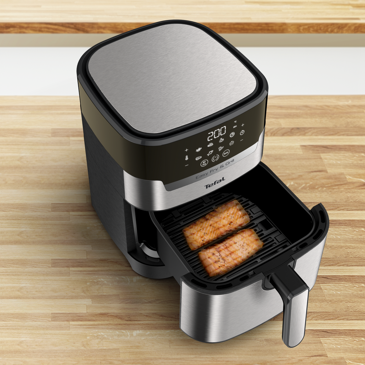 В аэрогриле Tefal Easy Fry хрустящая корочка получается даже без масла.

