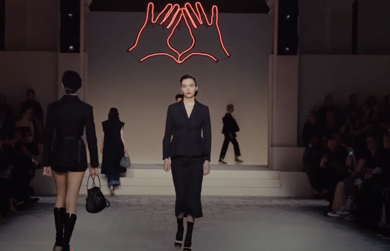 показ дома Диор