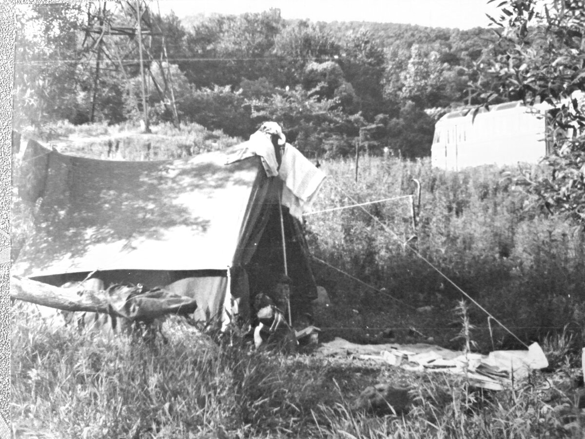 Наш брезентовый дом. 