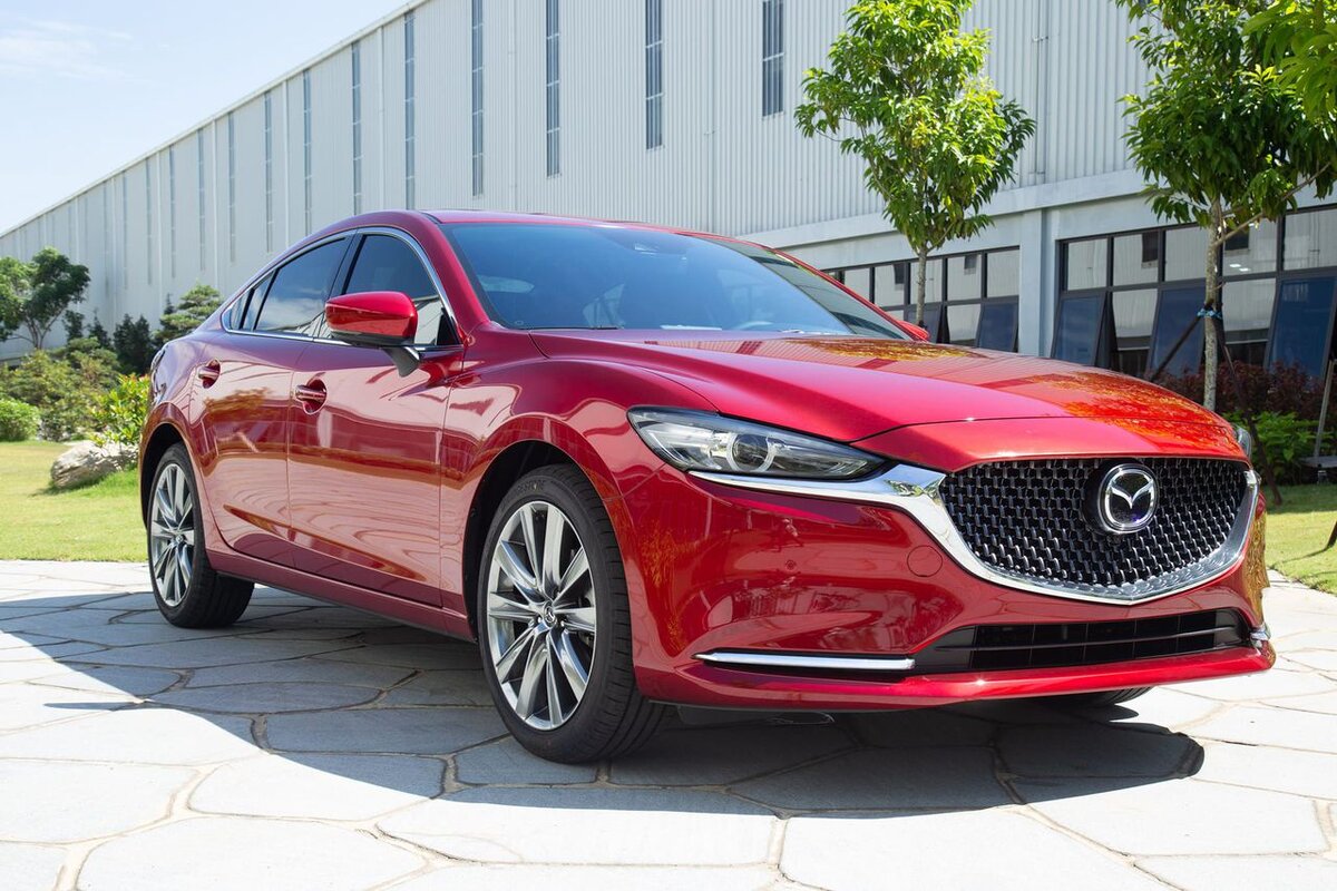 Mazda6 японской сборки с мотором 2,5 л, «автоматом», топовым оснащением и  гарантией 2 года — за 4,2 млн рублей. В Белоруссии устроили распродажу Mazda  | iXBT.com | Дзен