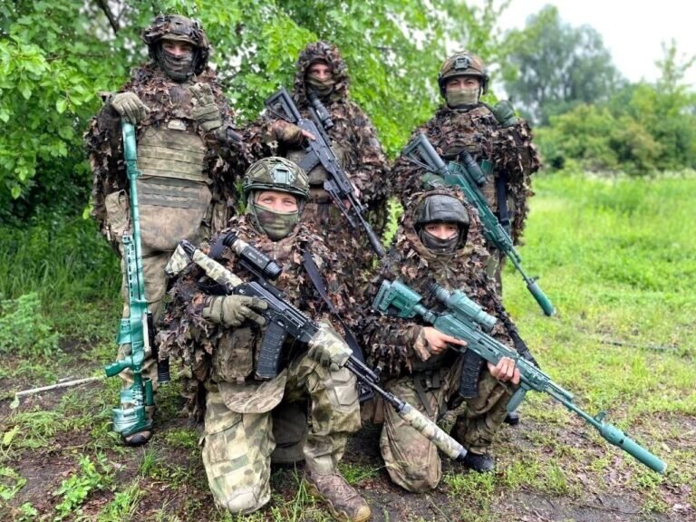Военнослужащие 24-й гв. ОБрСпН Вооружённых сил России в зоне проведения СВО Фото: @okspn