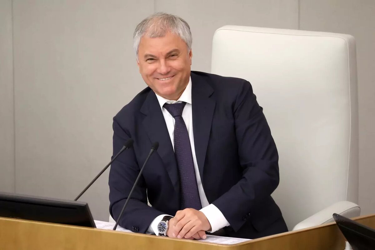 Вячеслав Володин заявил, что России не хватает 30 тыс. врачей. Фото: Сергей Карпухин/ТАСС