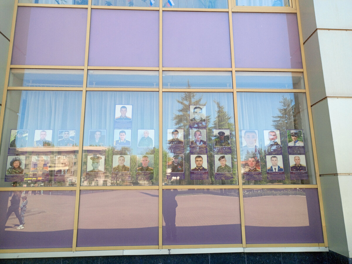 Портреты участников СВО. Фото: наш специальный корреспондент.