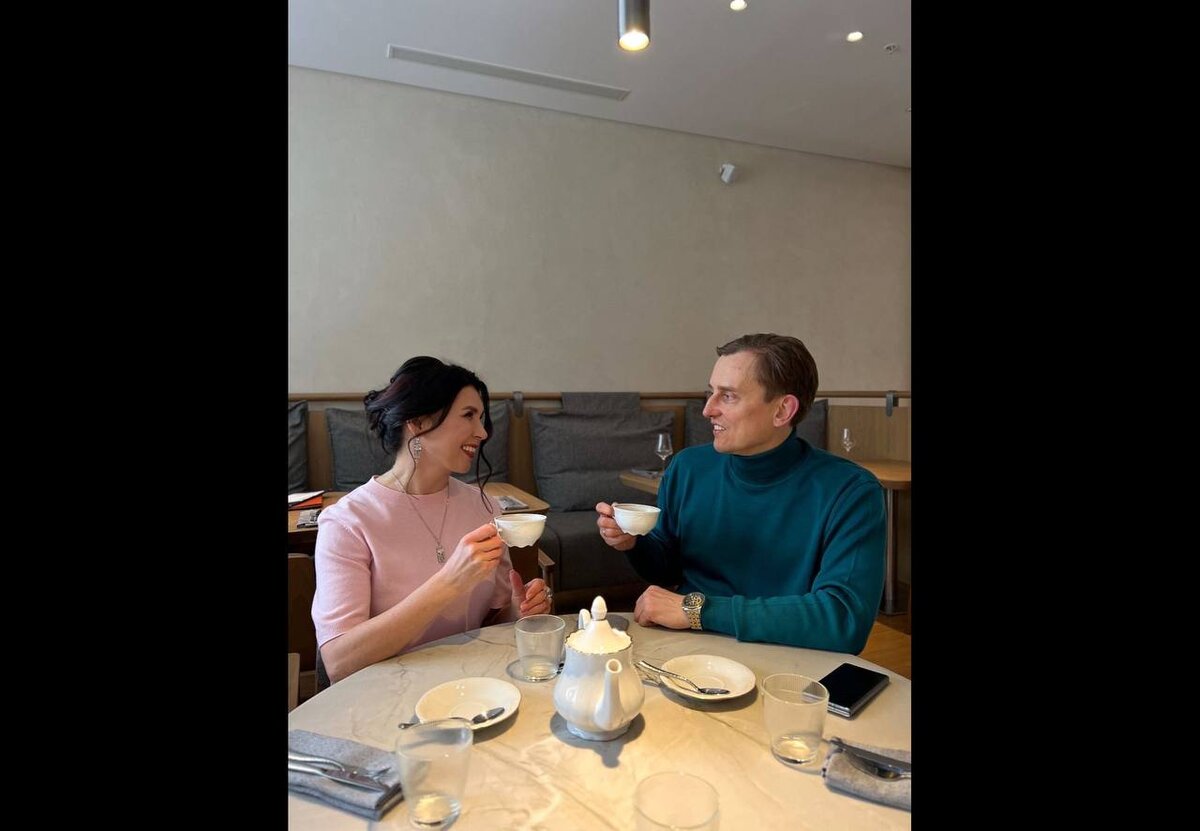 Это мы с Олей в апреле 2024 года 