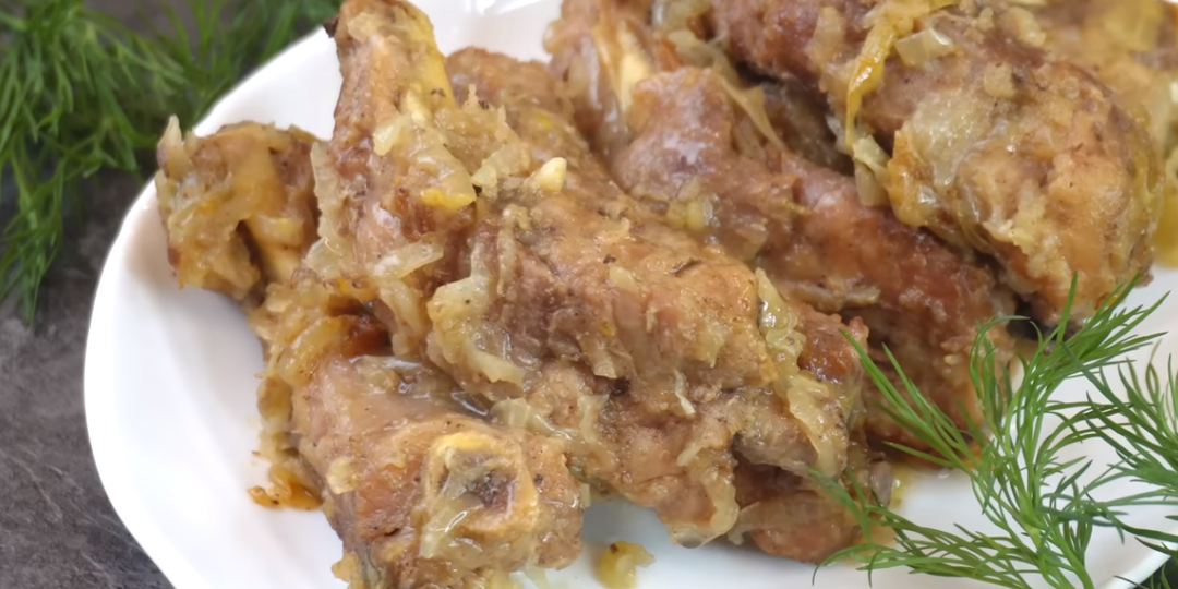 Горячее, которое я готовлю по пять раз за месяц: Нежнейшее мясо и готовится проще не придумаешь.