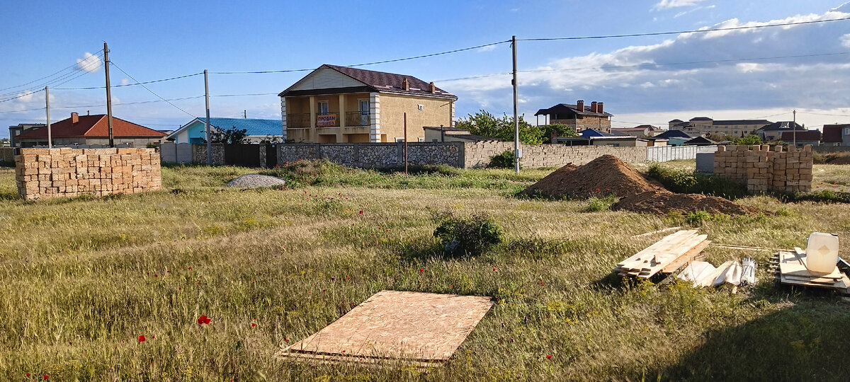 Часть 2.3 Бытовка. Продолжаю обшивать стены. Сборка кухонного уголка ...