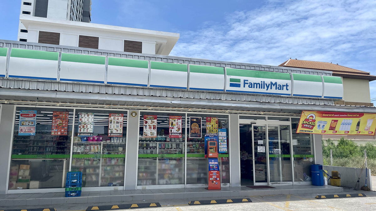 Куда делся FamilyMart в Таиланде. Ребрендинг или смена владельца?