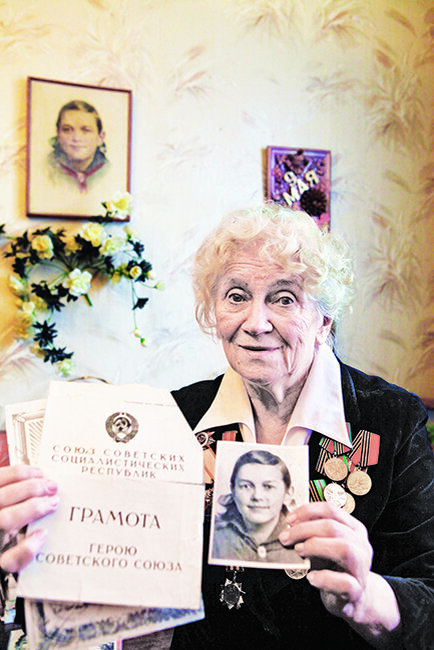 Галина Мартыновна Портнова-Мельникова, младшая сестра Зины
