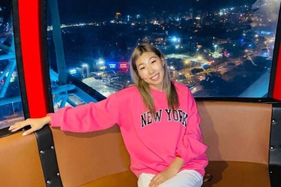    В свободное время Сэсэг «таксовала» на своем автомобиле – Mitsubishi Outlander черного цвета. Фото: предоставлено родственниками Сэсэг Буиновой