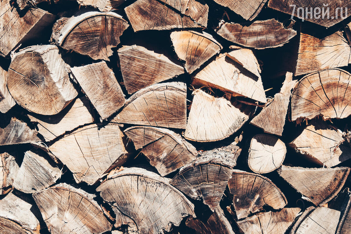    К чему снятся дрова 123RF/legion-media.ru