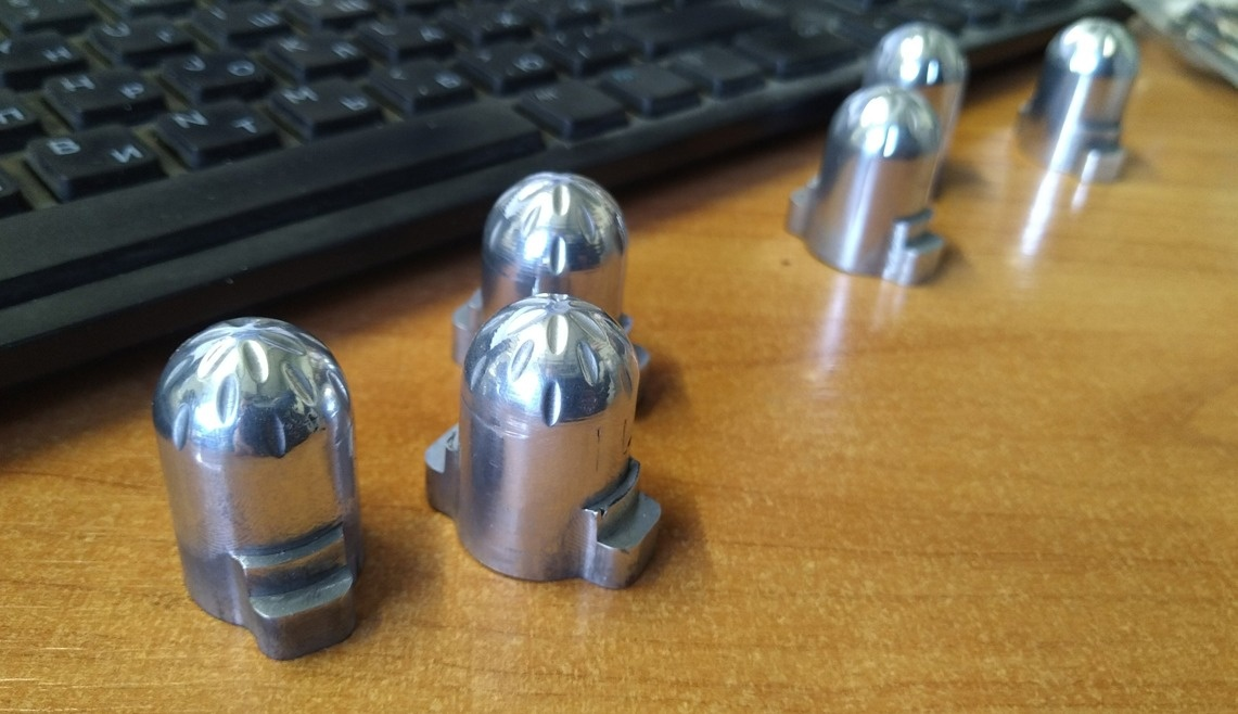 Металлические детали, созданные с помощью ЧПУ