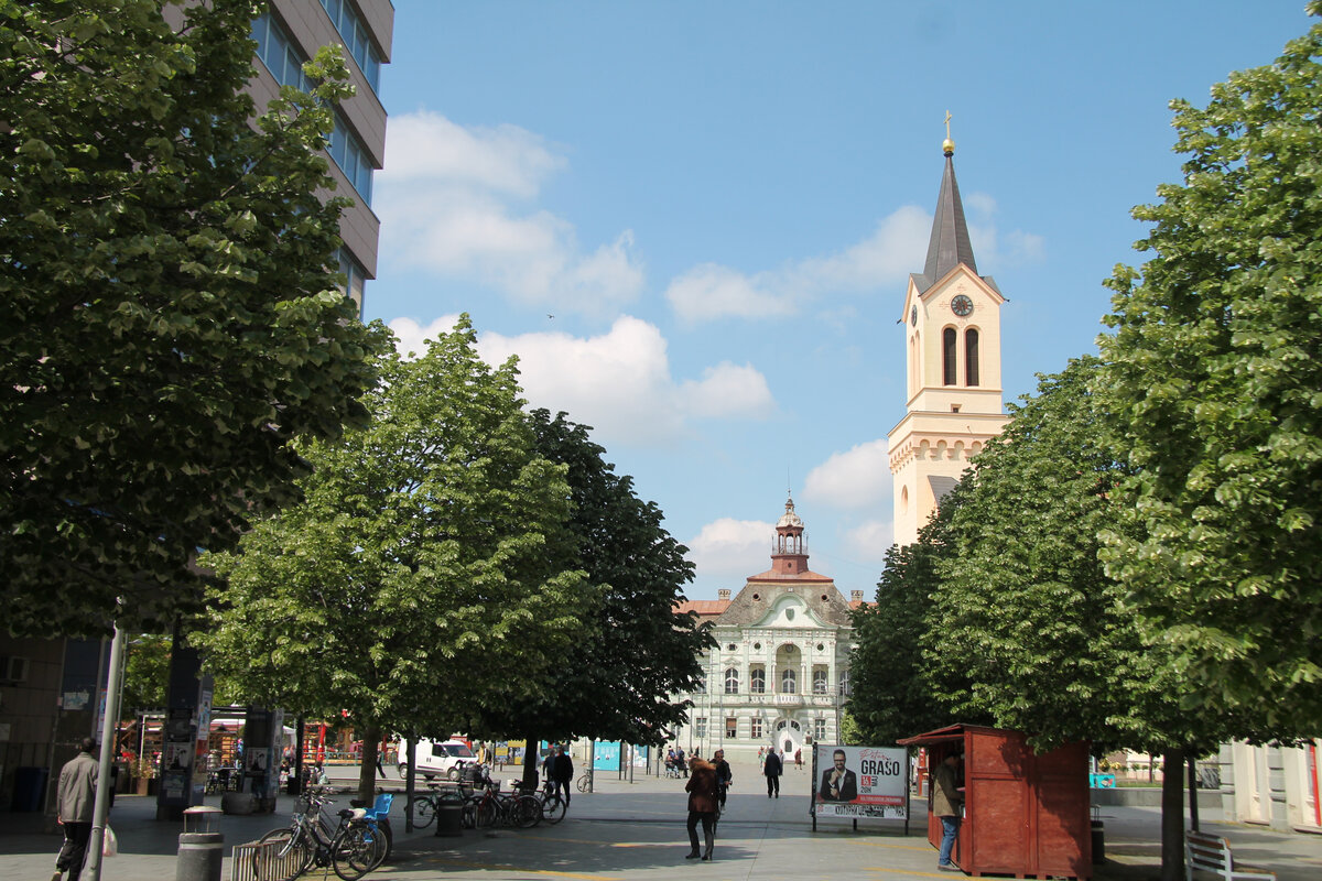 Улица Короля Александра I Карагеоргиевича. Зренянин. Сербия.