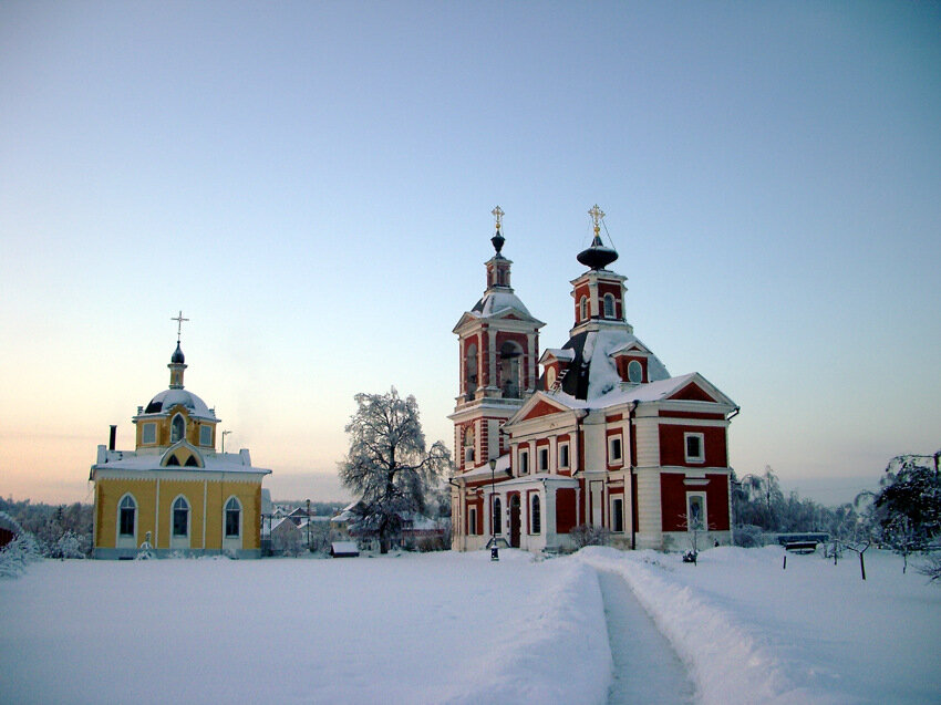 Храм Казанской Божией матери в Пучково (Новая Москва).