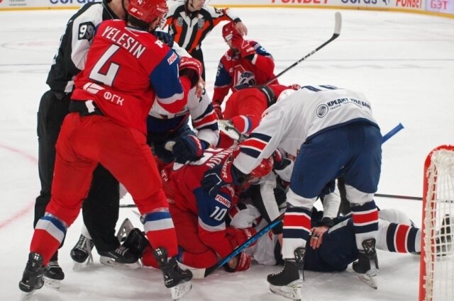    Матч «Локомотив» — «Металлург». Фото:  АиФ/ Роман Костров