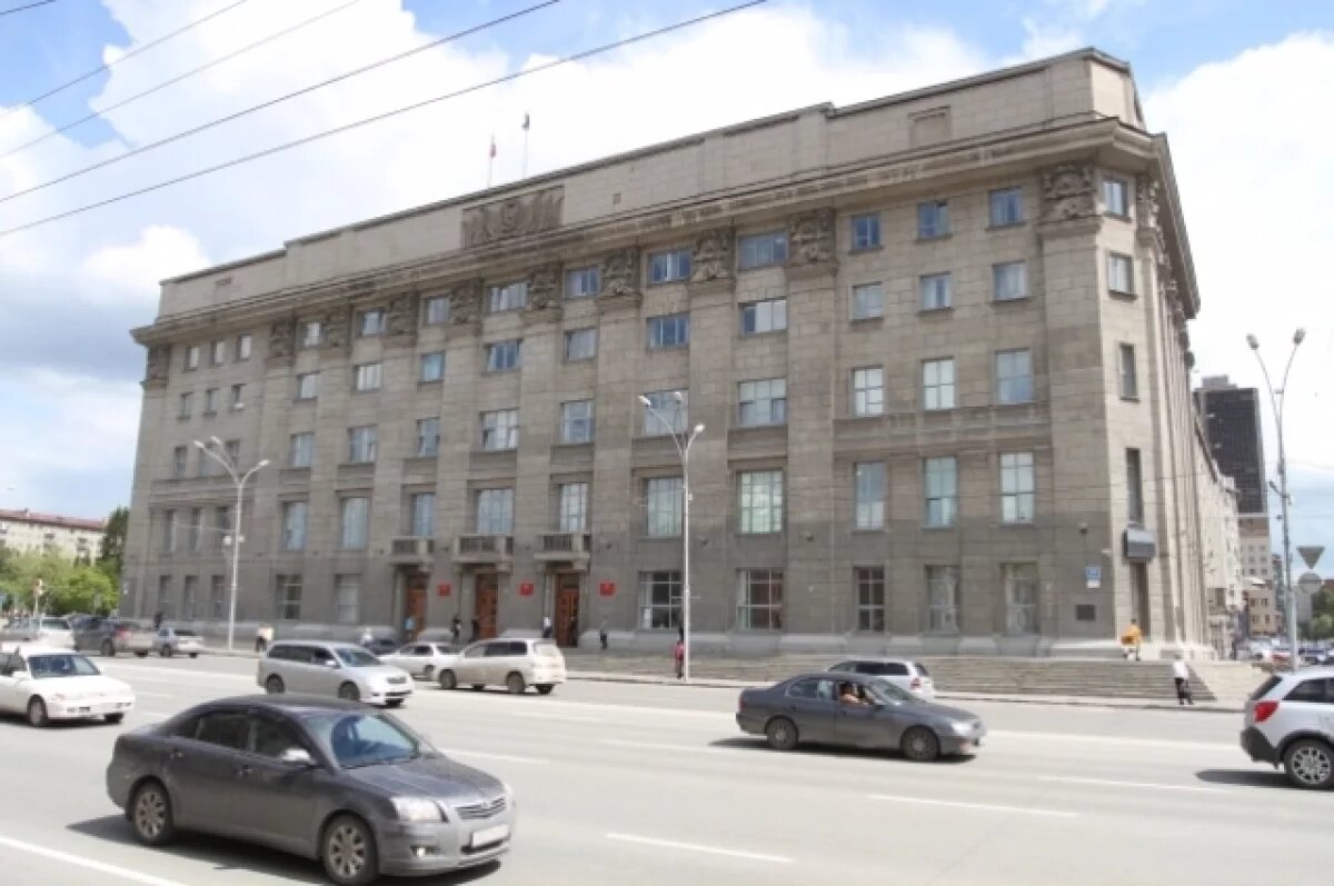    В Новосибирске по делу о взятке задержали замначальника Дептранса