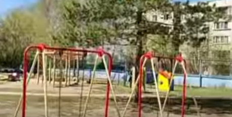 фото: скриншот видео из группы ВКонтакте "Хилокский жилмассив: welcome to ГЕТТО!"