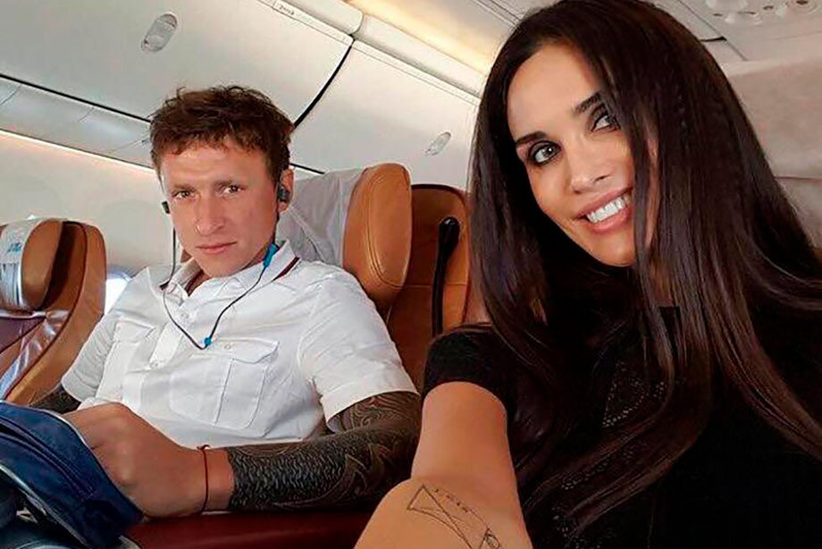    Павел Мамаев был женат на АланеСоцсети