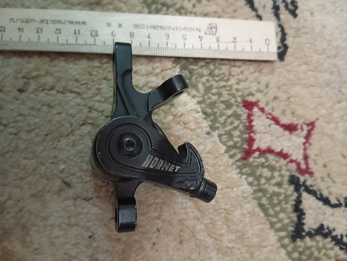 Здесь с доступного угла в 90 градусов съедено 30 градусов, или одна треть