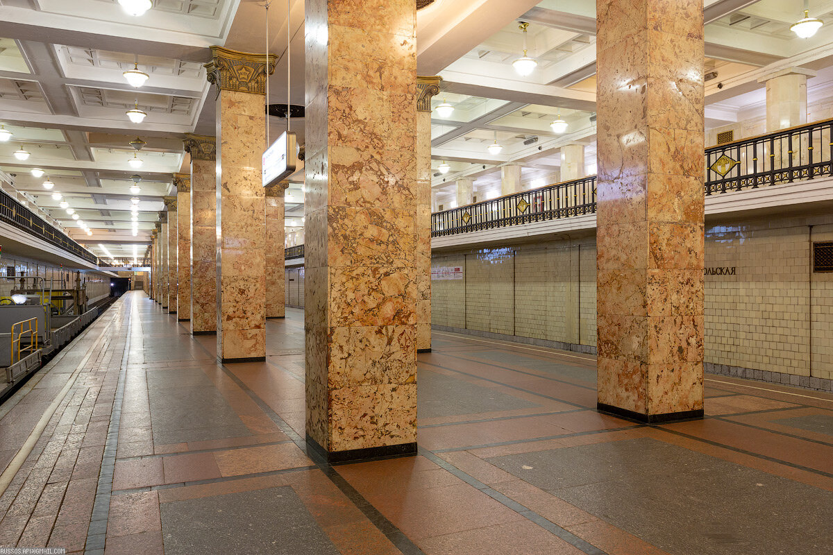 Станция «Комсомольская» Сокольнической линии.