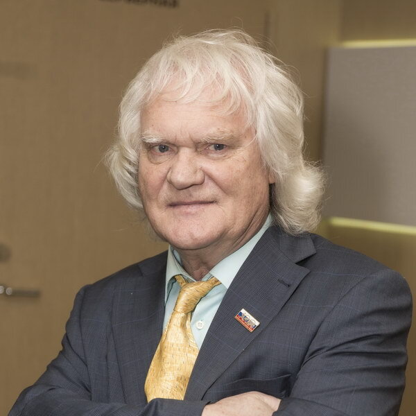     Юрия Куклачева выписали из больницы