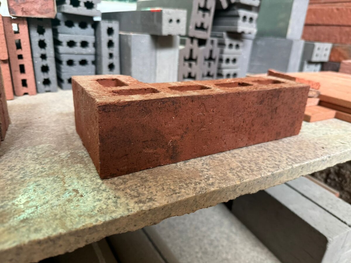 Кирпич, изготовленный по заказу