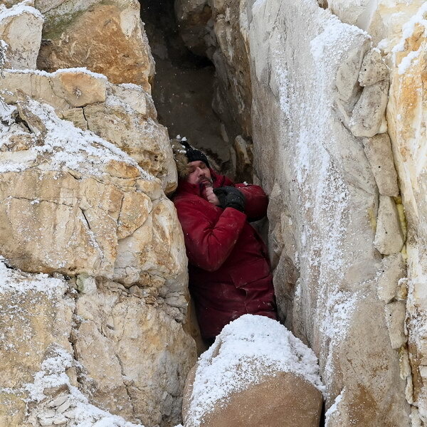     Максим Аверин застрял в холодной расселине на съемках «Склифосовского»
