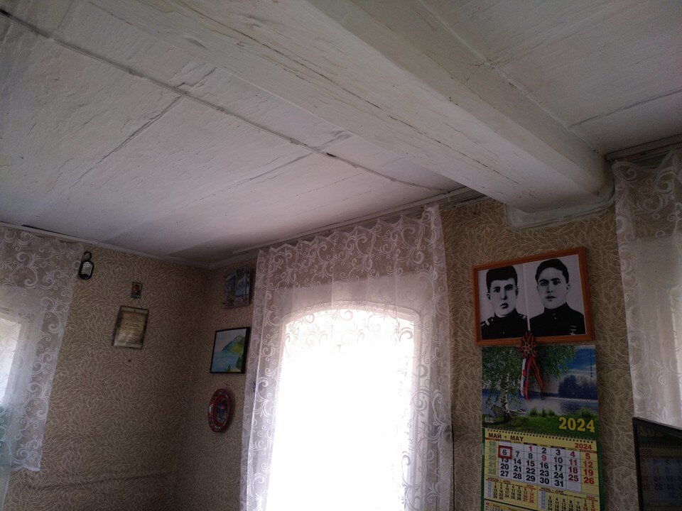    В доме, где родились и росли Василий и Пармений... Лариса МАКСИМЕНКО