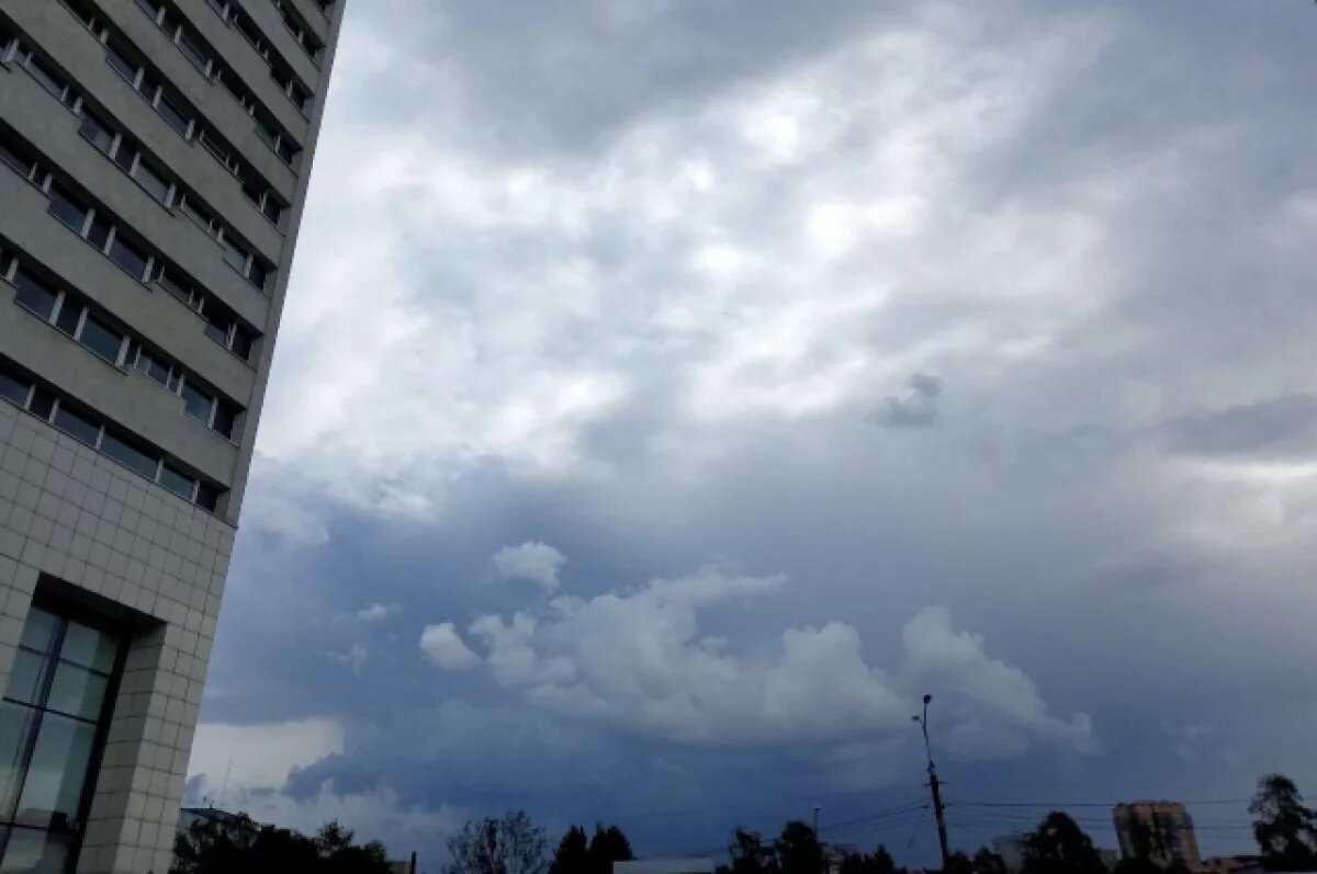    О сильном ветре предупредили жителей Мурманской области