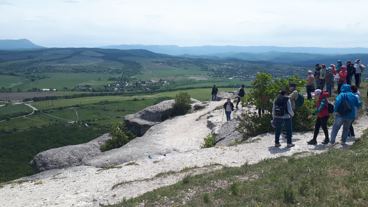 Открыли для себя новый горный маршрут в Крыму. Причем попали на экскурсию  совершенно бесплатно! | Белкины новости из Крыма | Дзен