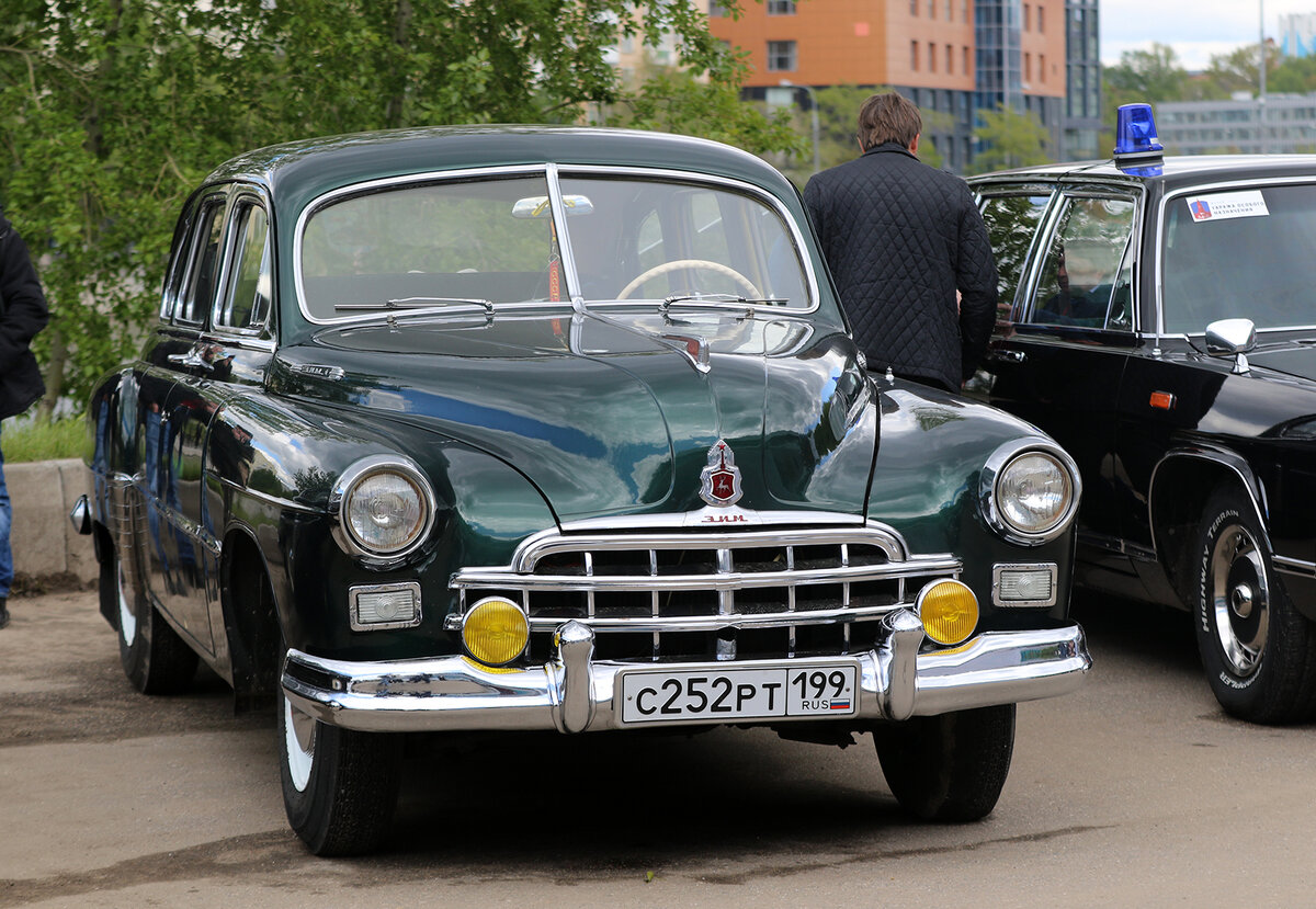 Автопробег по Москве - от ретро до Аурусов. Круг Победы 2024. | ФотоОхота  на автомобили | Дзен