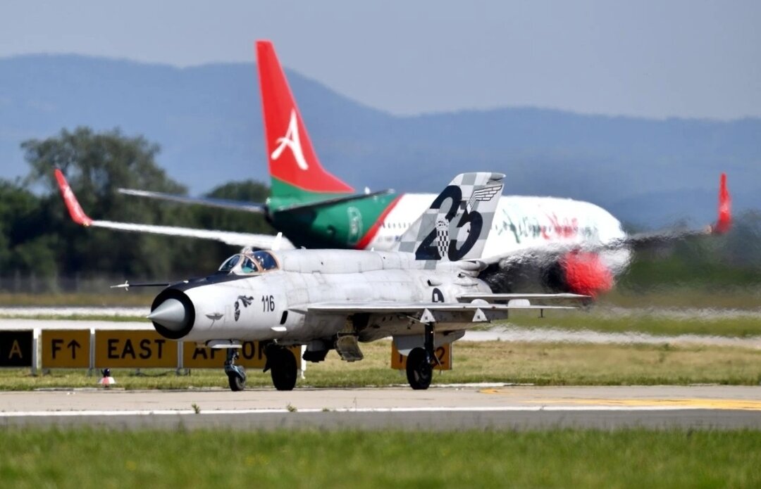 Загребе прошло авиашоу AirVG, в котором приняли участие последние МиГ-21 ВВС Хорватии. 
Фактически в лётной программе принимал участие МиГ-21бисD (D — Doradien, доработанный) с б/н 116, хотя по данным споттеров в тренировках участвовал и второй МиГ-21 с б/н 117