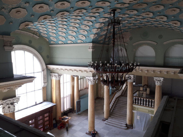 Рига, Ээропорт Спилве, Сталинский ампир. Шикарные интерьеры. https://dzen.ru/a/XtvLlH8nTUiAZOzU