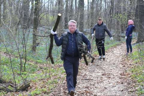    Мэр Воронежа Вадим Кстенин занял лидирующую позицию в медиарейтинге администрация Воронежа