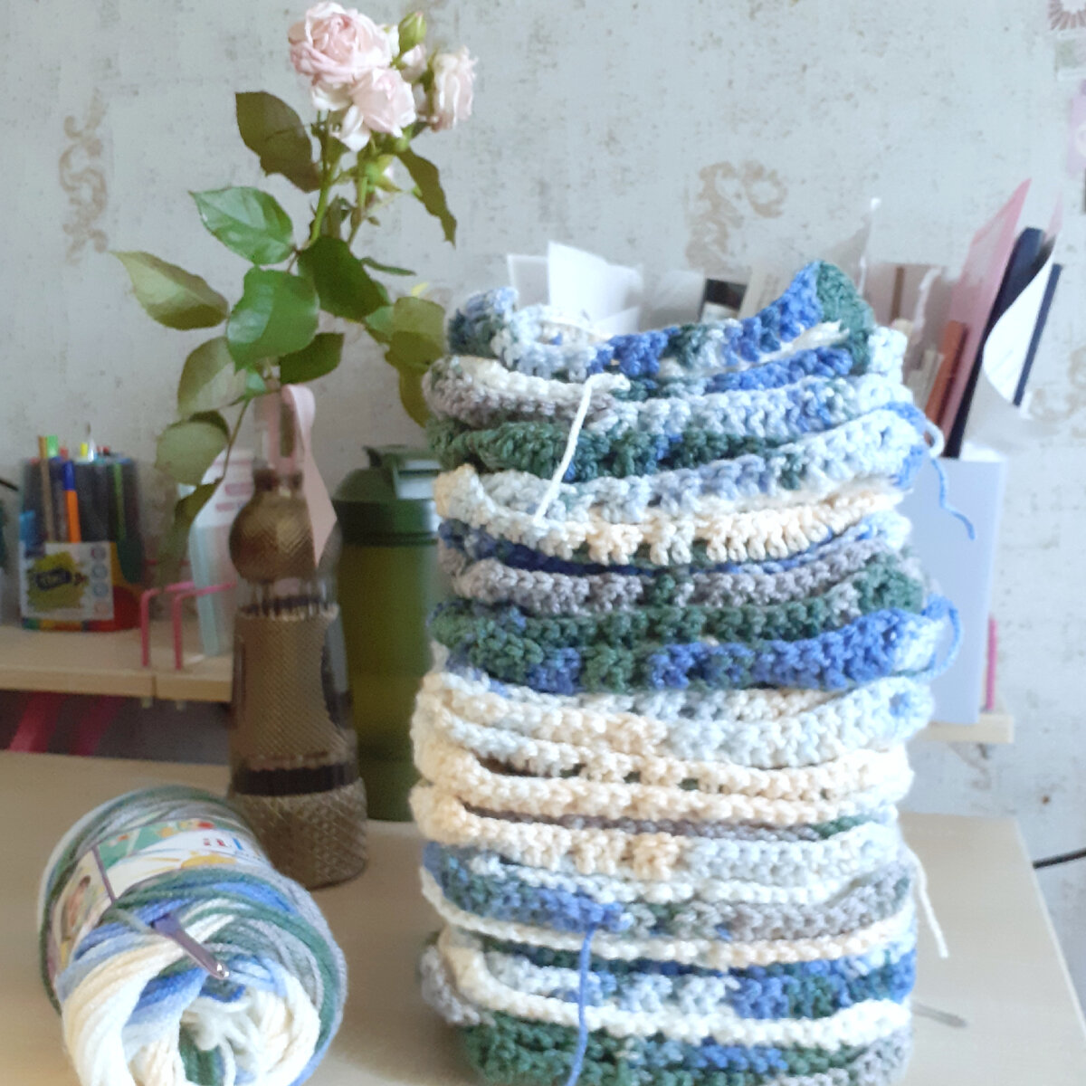 Стопочка из 28 квадратиков, правда, не мозаичных)))