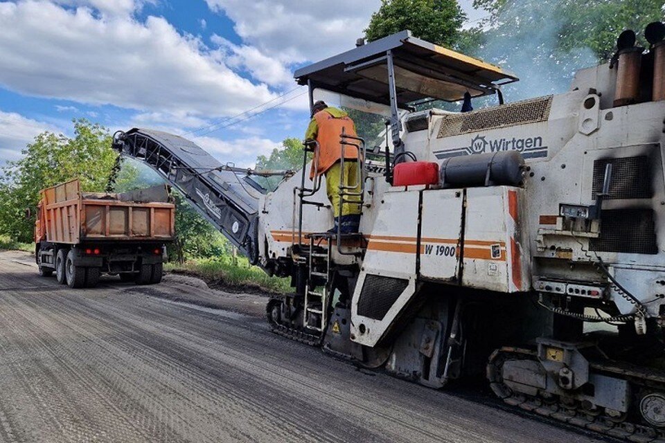    В Снежном восстанавливают дорожное покрытие. Фото: Минтранс ДНР