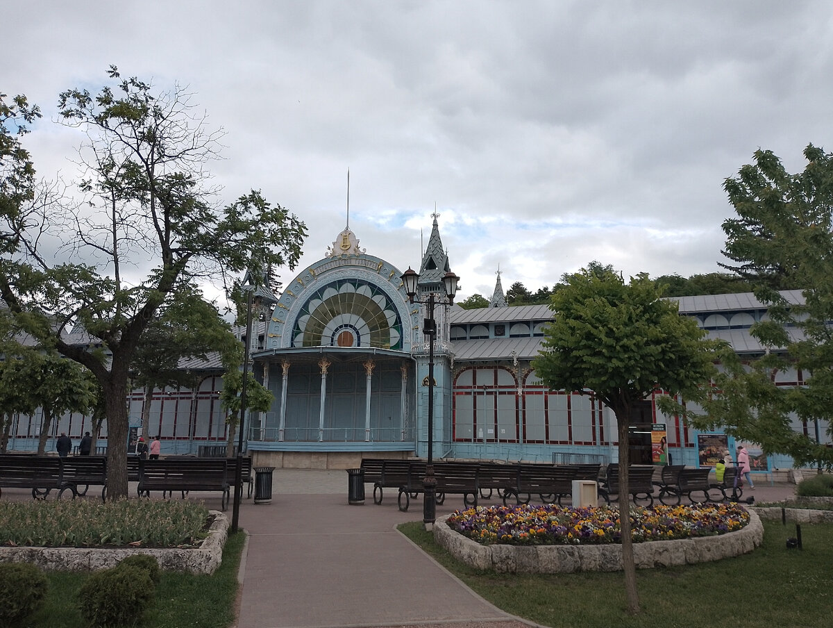 Лермонтовская галлерея 1901год.