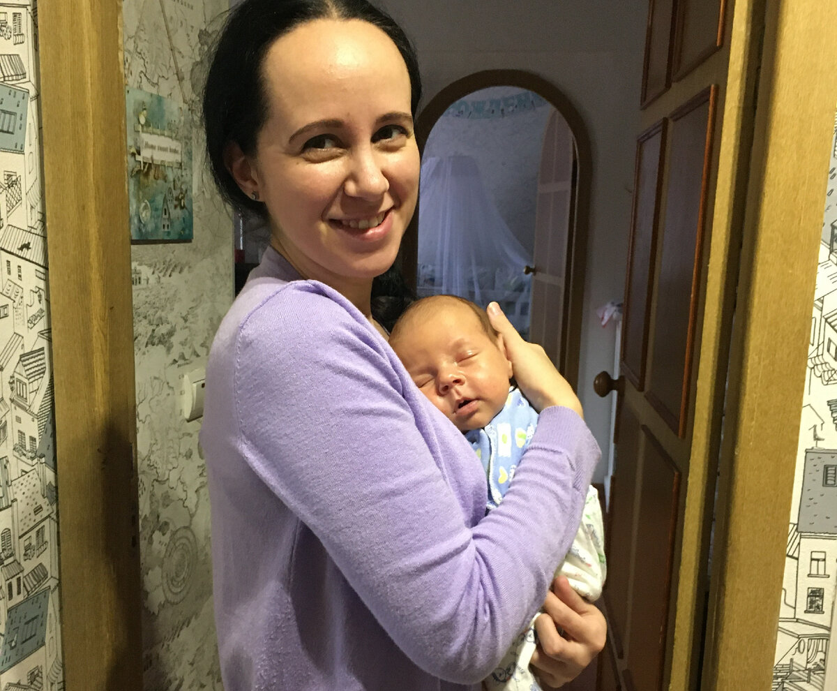 Прекрасные мешки под глазами — символ того периода))