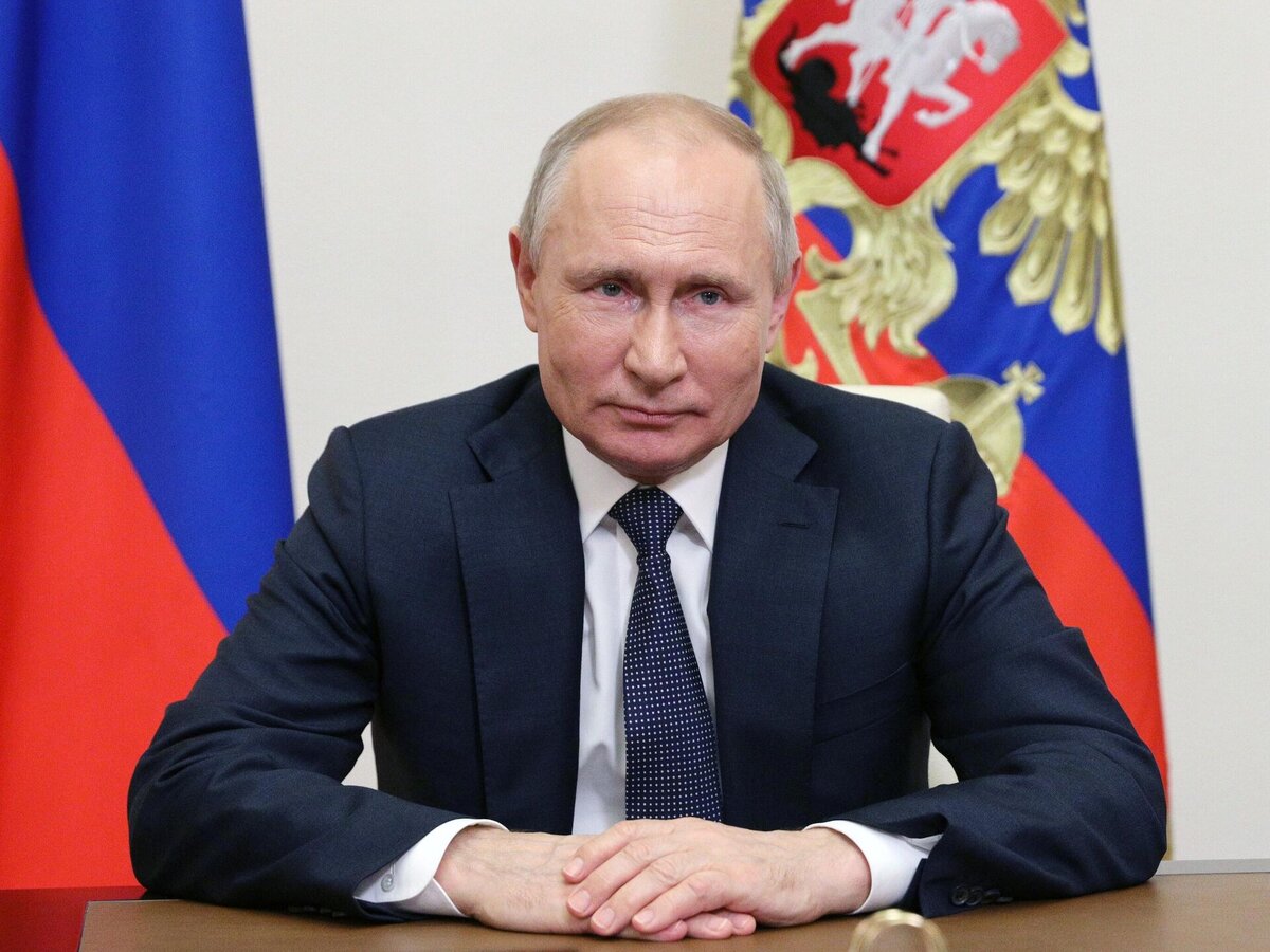 Играть с В. В. Путиным в "угадай преемника" бессмысленно. У него все козыри на руках