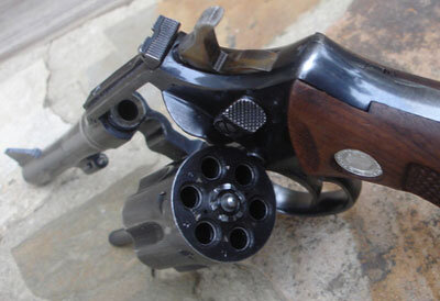 Taurus M94 «старая модель»