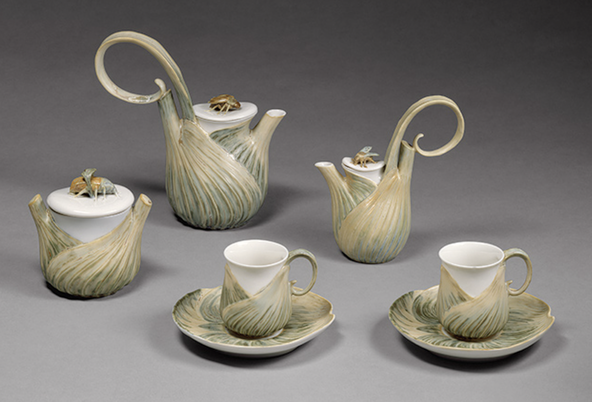 Керамический чайный сервиз, 1900-1904 гг.